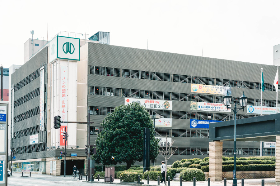 山形市中央駐車場