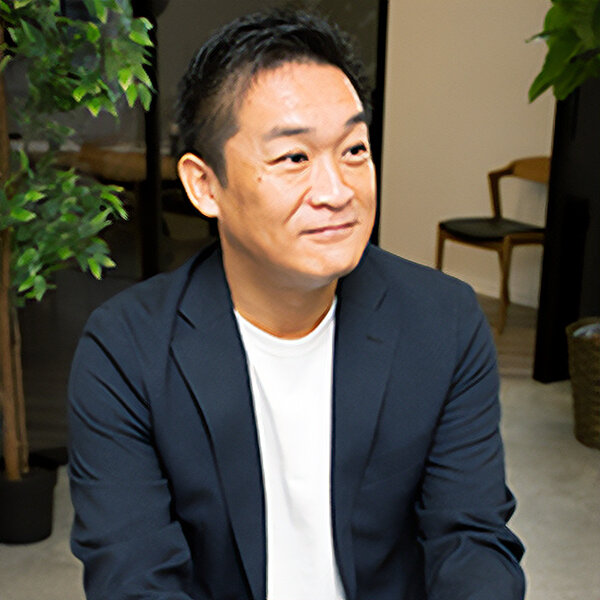 yokoyama_s.jpg